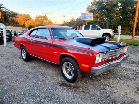 This 1975 Plymouth Duster is a Classic Muscle Car That Normal People Can Afford - autoevolution