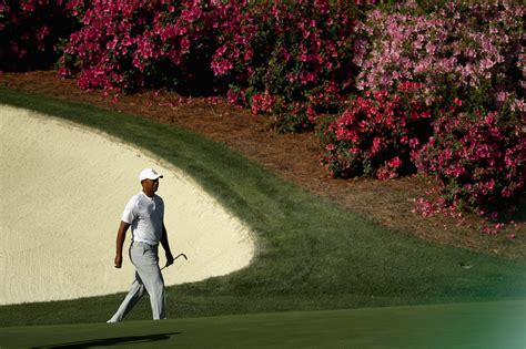 Tiger Woods Built a Mini-Course in His Backyard to Mimic Conditions at ...