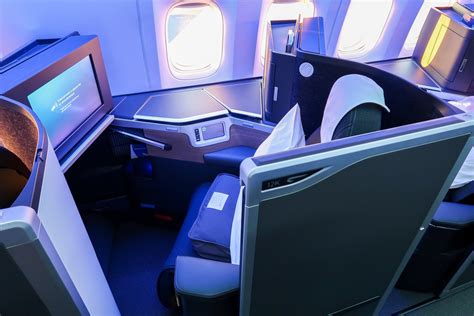 Review: British Airways Club Suite on the refurbished 777