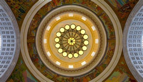 Inside Utah State Capitol Dome | Looking straight up. Utah S… | Flickr