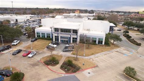 Mercedes-Benz of Houston North car dealership in Houston, TX 77090 ...