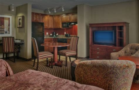 Arlington VA Hotel | Arlington Court Suites Hotel, Arlington's Extended ...