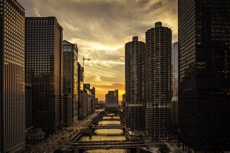 Chicago River Sunset | Mabry Campbell Photography: Website ⎟… | Flickr