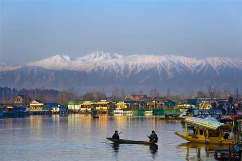 10 Amazing Places in Jammu and Kashmir you Must visit This Winter in 2021 - Revv