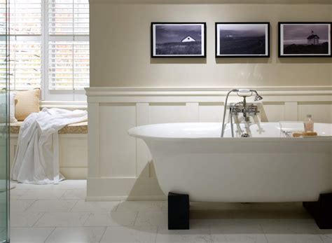 Bathroom Wainscoting - What It Is And How To Use It