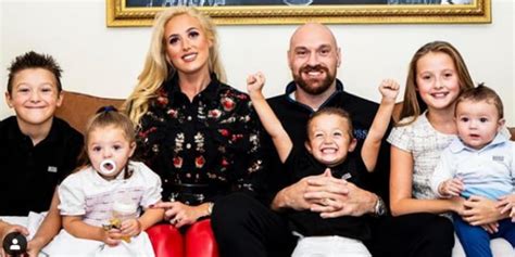 Paris Fury Wiki [Tyson Fury Wife], Age, Height, Family, Net Worth, Bio