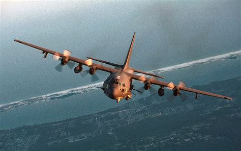 art pictures: Lockheed AC-130H Spectre Wallpapers