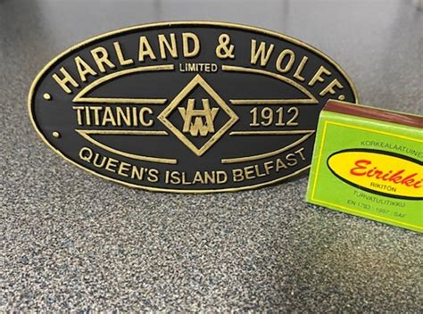 Harland & Wolff logo with a Titanic text (PZPLMT6JQ) by Scutum