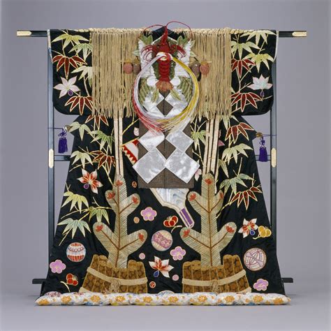 Kabuki: A Revolution in Color and Design – Portland Japanese Garden