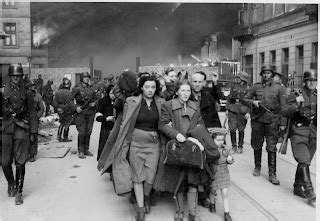 THE GRANDMA'S LOGBOOK ---: JEWISH RESISTANCE IN WARSAW GHETTO UPRISING