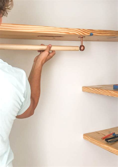 How To Build A Simple Closet Hanging Rod - GESTUYZ