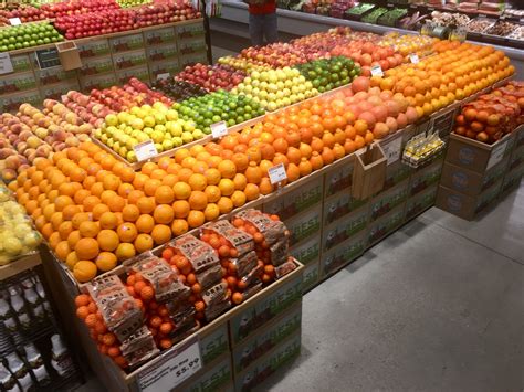 Grocery Store Fruit Display