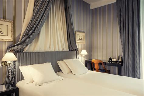 Accommodation rooms at Hotel Mercure Paris Champs Elysées for ECCMID 2020