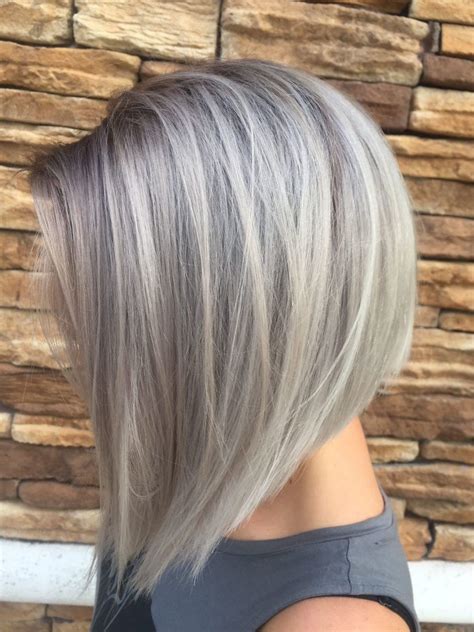 50 Gray Silver Hair Color Ideas in 2019 - Street Style Inspiration ...