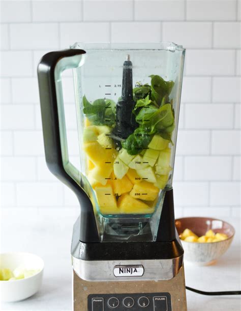 21 Best Ninja Blender Smoothie Recipes - Sip Sip Smoothie