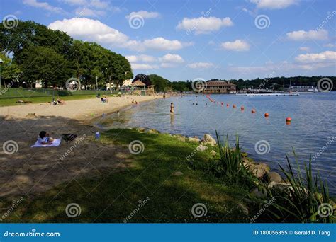 Lake Geneva Beach 800408 stock image. Image of tourist - 180056355