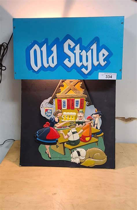 VINTAGE OLD STYLE BEER LIGHT UP SIGN