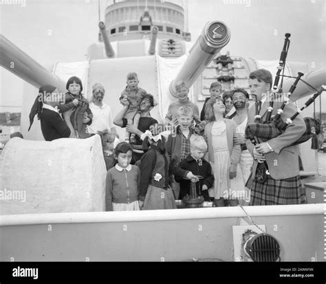 British warship birmingham Black and White Stock Photos & Images - Alamy