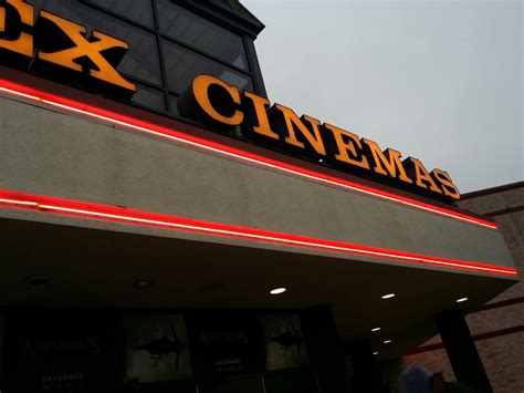 Farmingdale Multiplex Cinemas - 29 Photos & 52 Reviews - Cinema - 1001 Broadhollow Rd ...