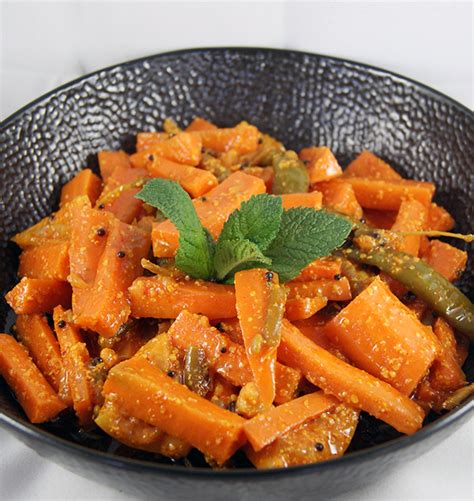 Carrot (Gajar) Achaar | Sukkur To Go