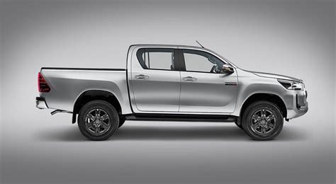 Toyota Hilux 2023 en México: precios y versiones