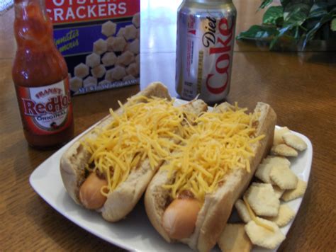 Diab2Cook: Cincinnati Style Chili Cheese Coneys Night