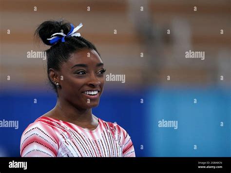 Simone biles 2020 olympics hi-res stock photography and images - Alamy