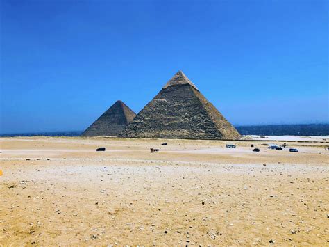 Travel to Egypt Pyramid Travel and the Nile river Diary