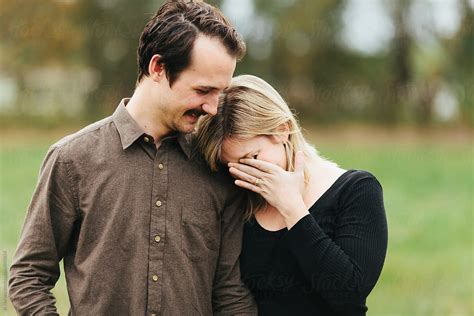 «Girl Crying On Guy's Shoulder» del colaborador de Stocksy «Branden Harvey Stories» - Stocksy