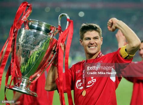 Steven Gerrard Champions League 2005 Photos and Premium High Res ...