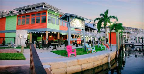 Waterfront Dining - Stuart, FL