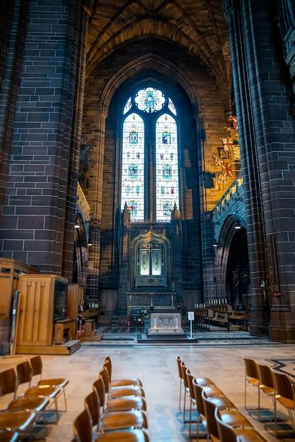 Premium Photo | Liverpool uk 01022023 liverpool cathedral interior beauty of gothic architecture ...