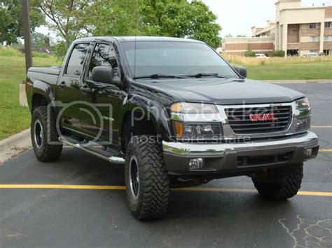 1 year and first pictures Lifted Canyon - Chevy Colorado & GMC Canyon