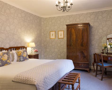 Rooms and Suites Gallery | The Red Lion Hotel Salisbury