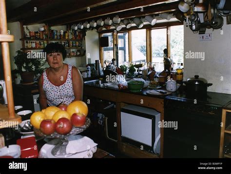 Mavis nicholson hi-res stock photography and images - Alamy