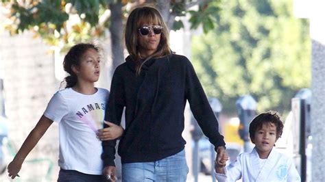 Halle Berry's 2 Kids: Get to Know Daughter Nahla and Son Maceo | Closer ...