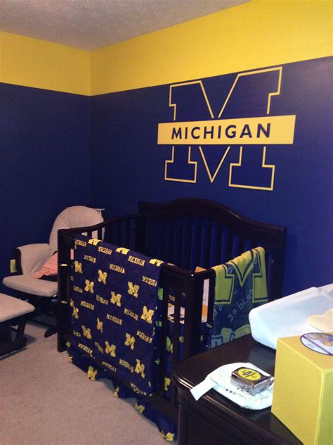 this would be Awesome for lil baby White Baby Nursery Themes, Baby Room Decor, Michigan Man Cave ...