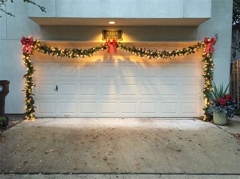 Garage Door Decorations Christmas Decor Garage Door #outdoorchristmasdecora… | Garage door ...