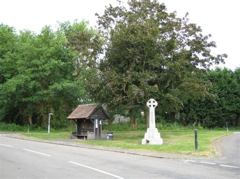 Meldreth War Memorial and bus stop... © Nigel Cox :: Geograph Britain ...