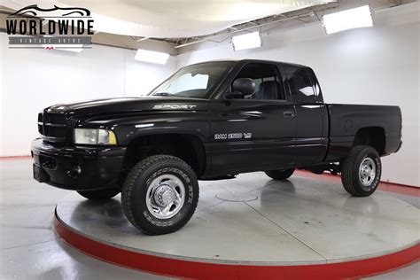 1999 Dodge RAM 2500 | Worldwide Vintage Autos