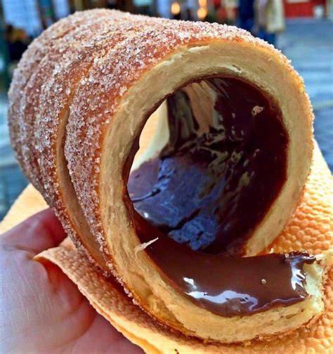 Receita de trdelnik para fazer em casa – Trdelník em 2019 | Receitas, Drinks receitas e Comida ...