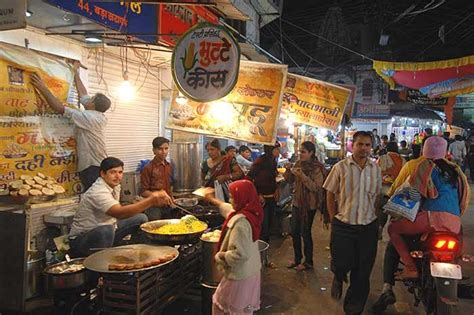 Discover Sarafa Bazaar, Indore's Street Food Night Market.