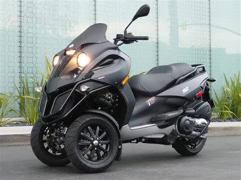 Piaggio Piaggio MP3 500 - Moto.ZombDrive.COM