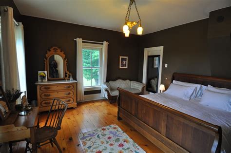 Blenheim Hill Farm — 40 -guest Lodging