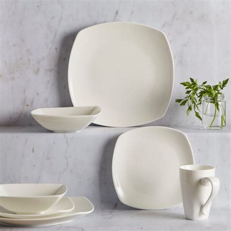 Pausa 16 Piece Dinner Set | Dunelm