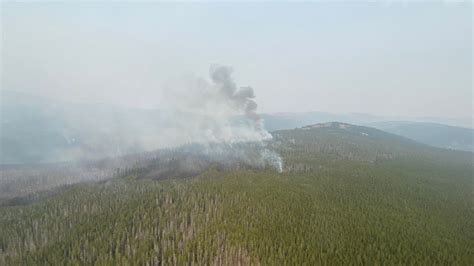 Montana wildfire spreads over 1K acres; personnel can't safely fight on ground | Fox News