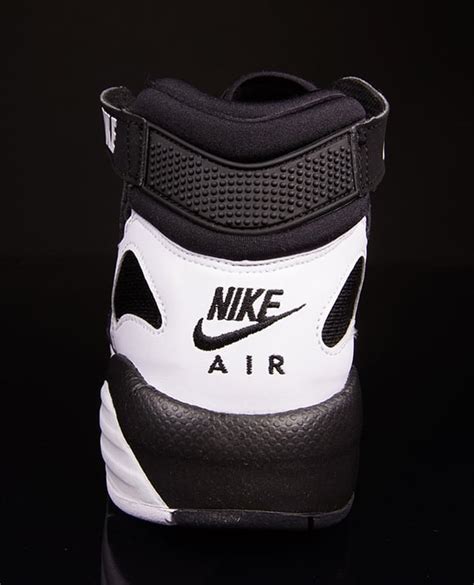 Nike Air Trainer Max 91 - Black/White | SneakerFiles