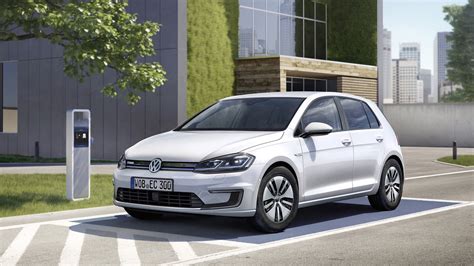 Volkswagen e-Golf (2017-2021) price and specifications - EV Database