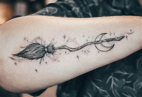 Aggregate more than 80 witch broom tattoo latest - in.eteachers