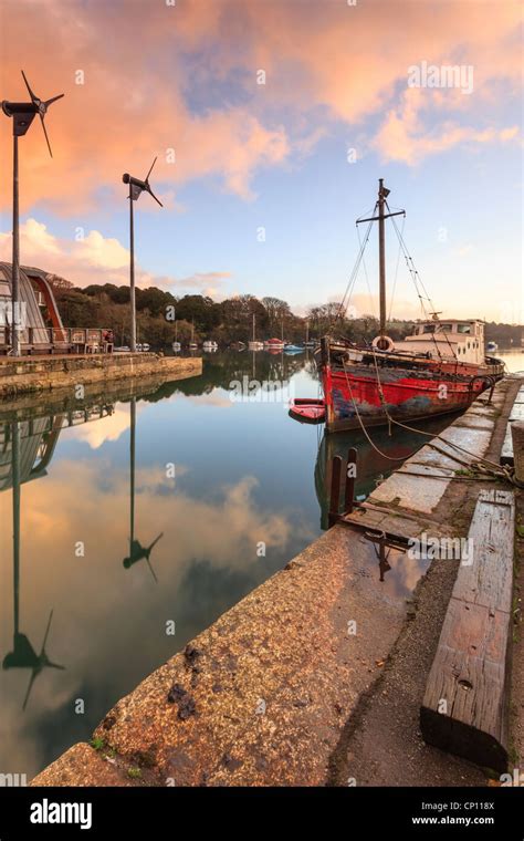 Penryn cornwall hi-res stock photography and images - Alamy